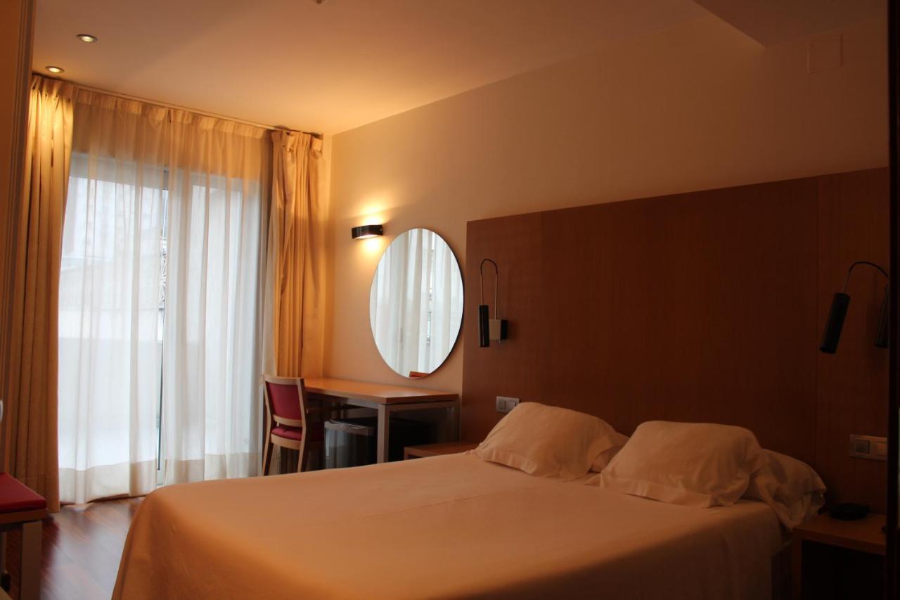 Hotel Ril Burela Экстерьер фото