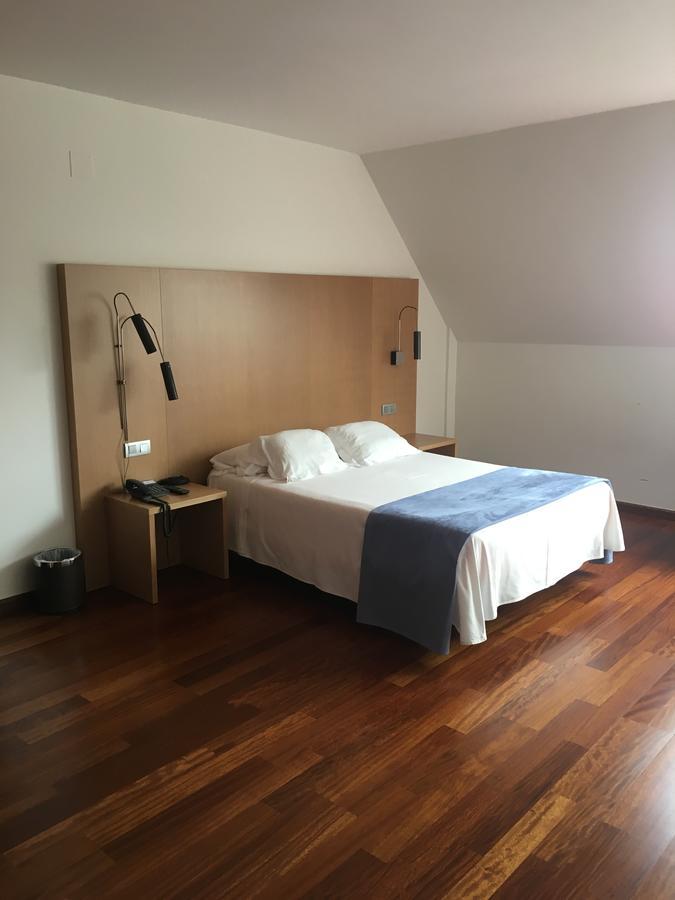Hotel Ril Burela Экстерьер фото